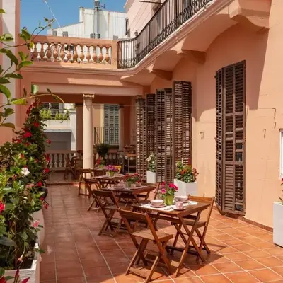 Antonios Hostal