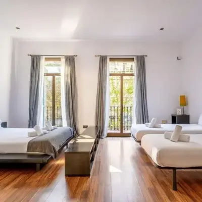 The Collection Barcelona - Comfortable and huge 4BD - 2BTH Rambla Catalunya