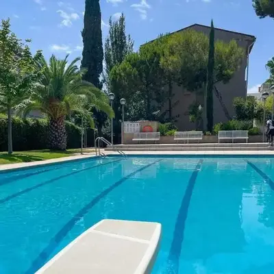 Apartment Coloma Piscina y Parking Hostem