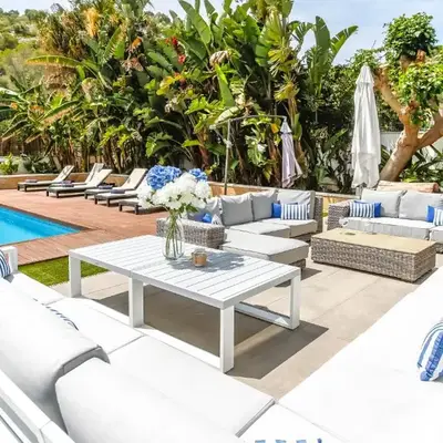 Tranquil large 6 bedroom family Villa sleeps 20 near sitges