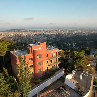 Circles House Coliving & Coworking