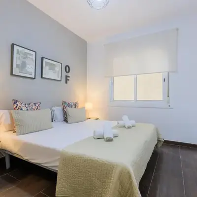 Housalia Corsega - Apartment 3 bedrooms next to Sagrada Familia