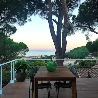 Casa Can Bellavista Barcelona town house