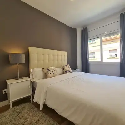 WALK to CAMP NOU - Wi-Fi AC 3 Bed by MyRentalHost