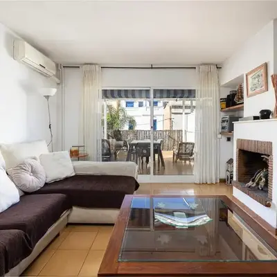 House 5 Mins From Montgat Beach