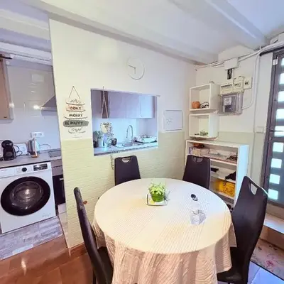 Stunning flat for 6 people 3 blocks from the beach plus welcome breakfast
