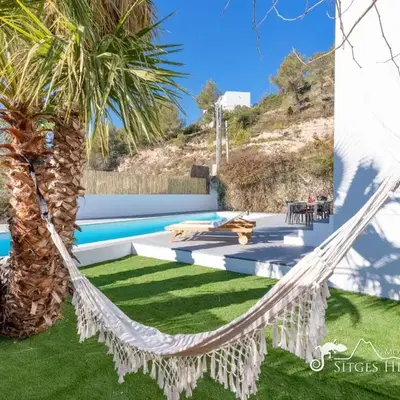 Designer Villa Elodie with private pool and space