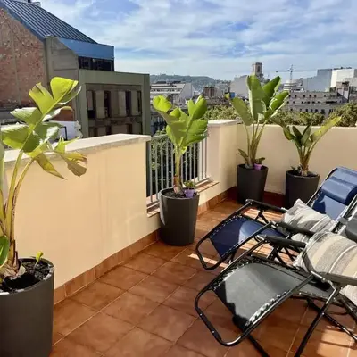 Apartamento con terraza privada y Wifi en el corazón de Barcelona - ES-341-5