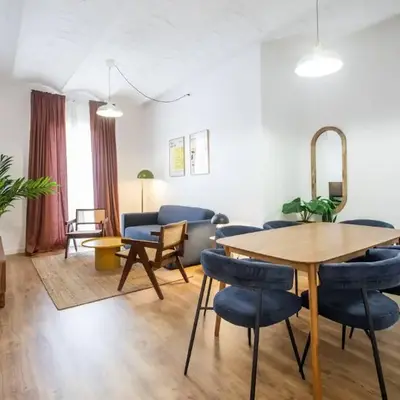 33PAR1094 - Magnific 2BR Flat in Poble Sec