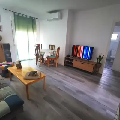 Apartment close to the beach and the town centre