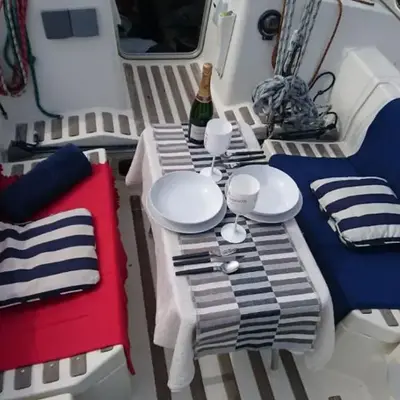 AMAZING FLAT IN CLASSIC SAILING BOAT in BARCELONA