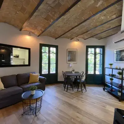 Barcelona Rent - Gaudi House