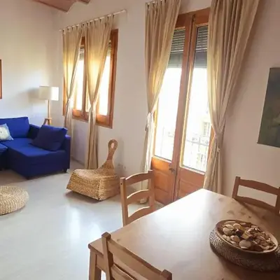 Gracia Travesera 2 Bedrooms Renovated Apartment