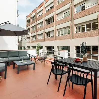 Panot - 2 bedrooms and terrace in Gràcia