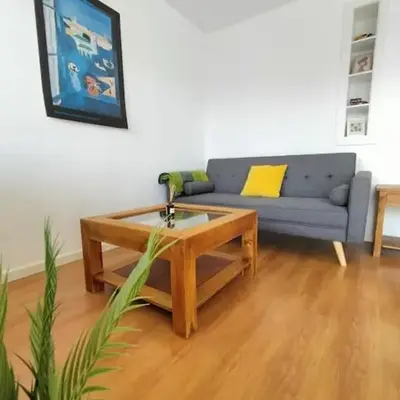 Apartamento con vista al mar