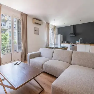 Apartamento de cuatro dormitorios en Calle Aribau You Stylish Apartments