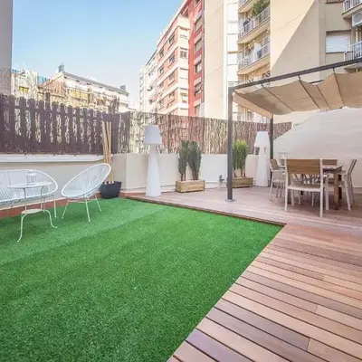 Apartamento 4 dormitorios en Calle Roselló You Stylish Apartments