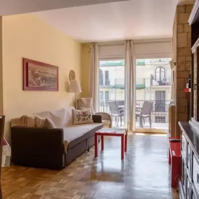 Ramblas Rentals Unique & Spacious Flat 4BR Terrace 20M Ramblas