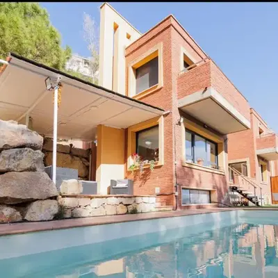 Can Camarassa Escapada Relax con Piscina y Jacuzzi
