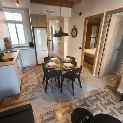 Two bedrooms bright apartment center Barcelona