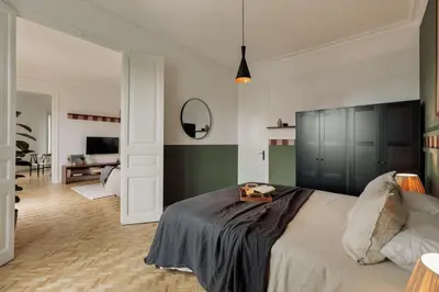 Gallery image of Kuleli - 2 bedrooms and office in Eixample Dreta in Barcelona