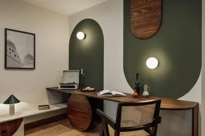 a kitchen and dining room with a table and chairs at Balat - 2 bedrooms and terrace in Eixample Dreta in Barcelona