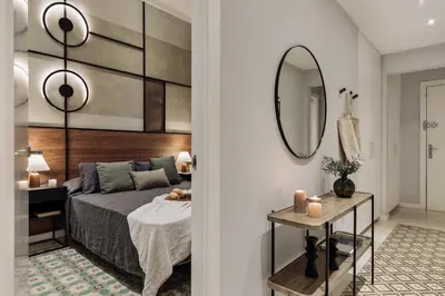 a living room with a couch and a desk at Claes - 2 bedrooms and balcony in Sant Gervasi - La Bonanova in Barcelona