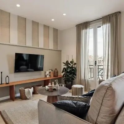 Davut - 3 bedrooms and office in Eixample Esquerra