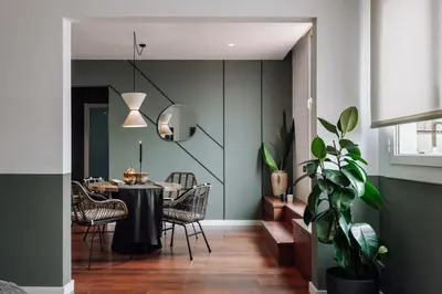 a living room with a couch and a table at Kambove - 2 bedrooms in Eixample Dreta in Barcelona