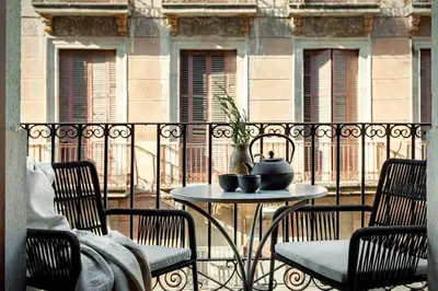 a bedroom with a large bed and a window at Kasa - 2 bedrooms in Ciutat Vella in Barcelona