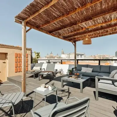 Atuh - Studio and terrace in El Born
