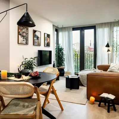 Tokashi - 2 bedrooms and balcony in Eixample Dreta