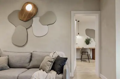 a dining room with a table and chairs at Jabillos - 2 bedrooms and balcony in El Putxet in Barcelona