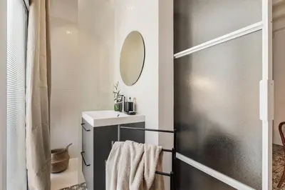 a bathroom with a shower and a sink at Tiqui - 1 bedroom and balcony in Vila de Gràcia in Barcelona