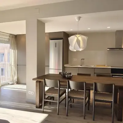 Exclusive Beach District Flat - Fully Renovated