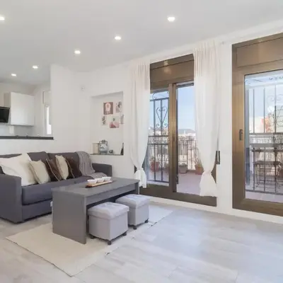 Guest Ready‑Bright & Stylish Flat with 3 Terraces