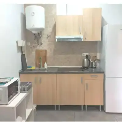 1-4 Comfortable room with air conditioning