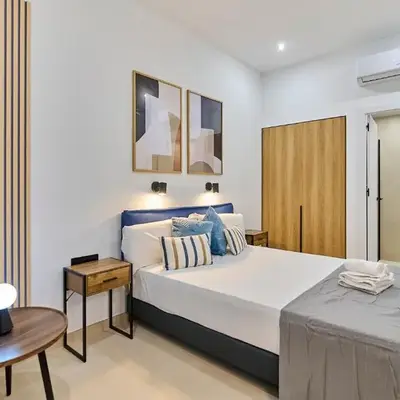Sant Adrià Urban Suites by gaiarooms