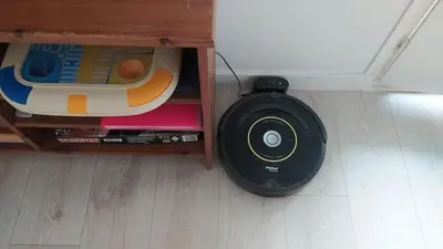 a room with a dog bowl on the floor at Apartamento 2º centrico con Parking en Calella,Barcelona in Calella