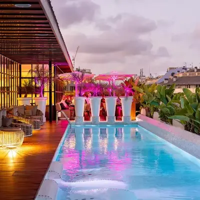 Monument Hotel