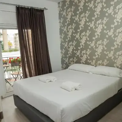 DragonTree Barcelona - apartamentos turisticos 5 min from the BEACH