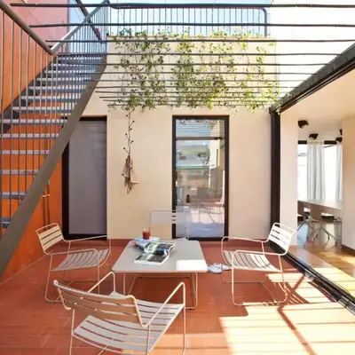 DestinationBCN Urgell Apartment