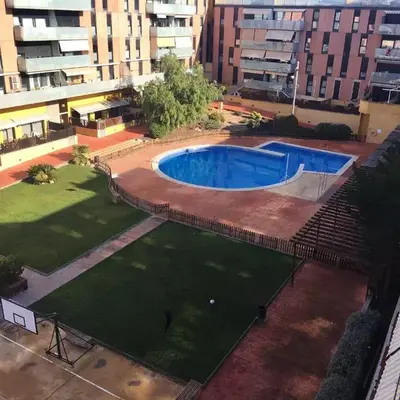 Spacious Apartment in Terrassa with Shared Pool