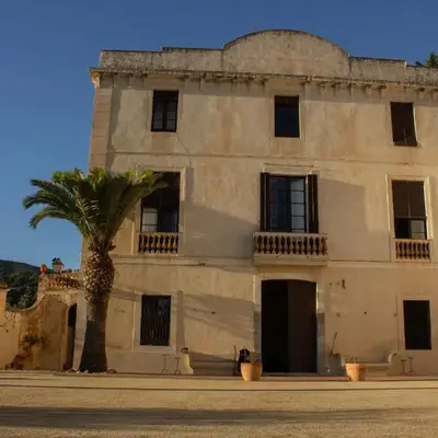 Can Rovira - Stunning Neoclassical Mansion
