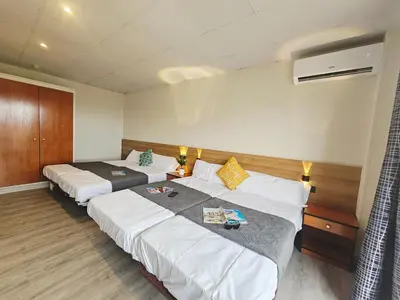 a hotel room with two beds at Hotel Mar i Sol in Calella