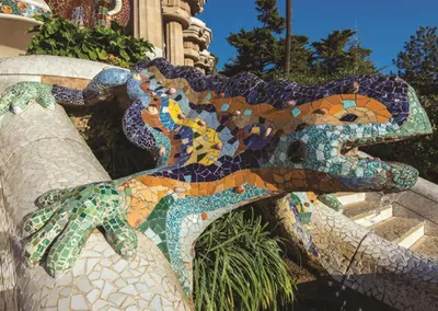 a mosaic lizard on the side of a building at ARTS HOUSE - Cabrils, Maresme, Barcelona in Cabrils