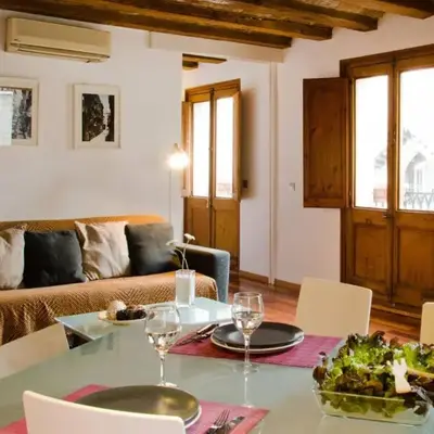 Ripoll Apartments