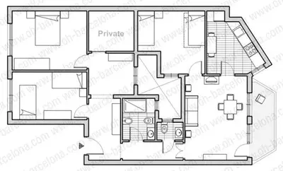 a floor plan of a house at Piso Zona Plaza España, junto a Montjuic, in Barcelona