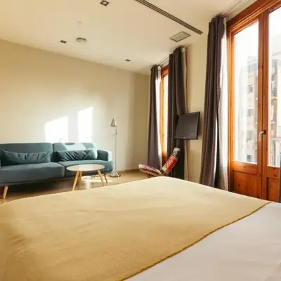 Casa Felipa Plaza España