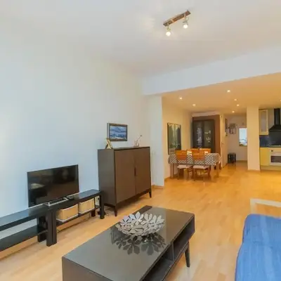 Apartment Eixample Dret Corsega Roger Lluria by Interhome